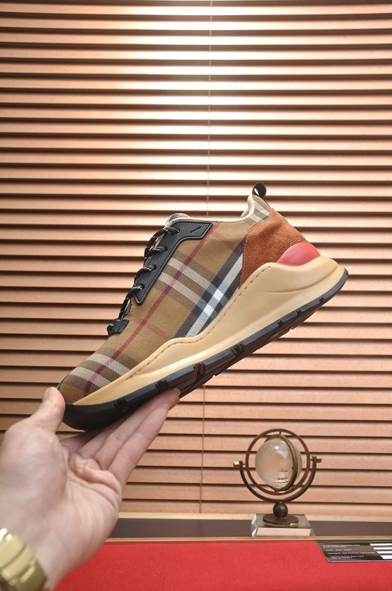 Burberry Low Shoes